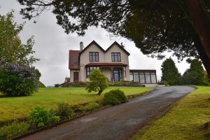3 THE CRESCENT, SKELMORLIE PA17 5DX